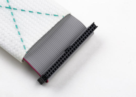 लचीला फ्लैट केबल असेंबली टिकाऊ कस्टम लंबाई फ्लैट रिबन केबल असेंबली इलेक्ट्रॉनिक उपकरणों औद्योगिक उपकरणों के लिए