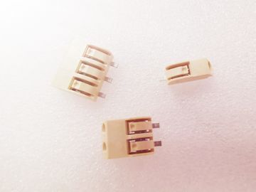 पिच 4.00 मिमी 157 &quot; एलईडी लाइट बार कनेक्टर्स, तार बोर्ड कनेक्टर्स के लिए